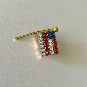 US Independence Day Flag sparkling Brooch- like new 4th of  July